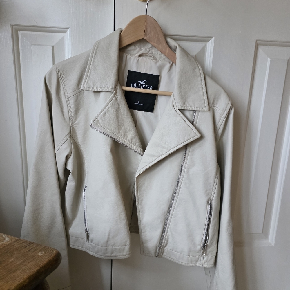 Hollister Women's Off-White Leather Jacket